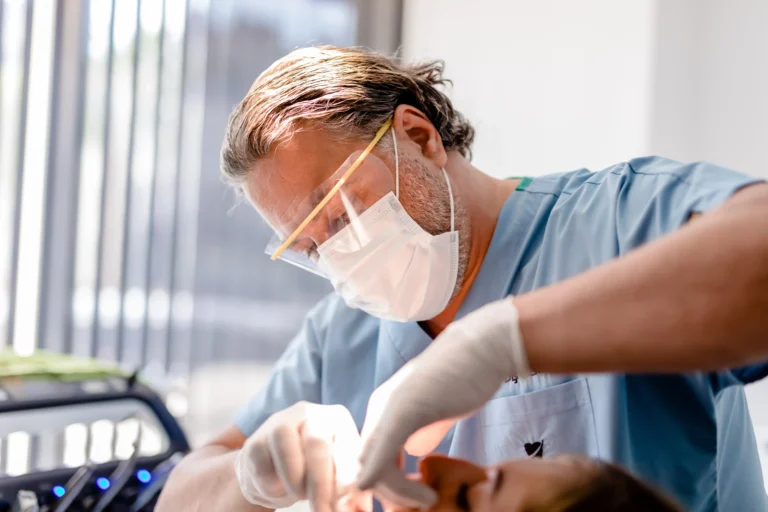 Gummy Smile Turkey: Treatment Options, Natural Results and What to Expect in 2025